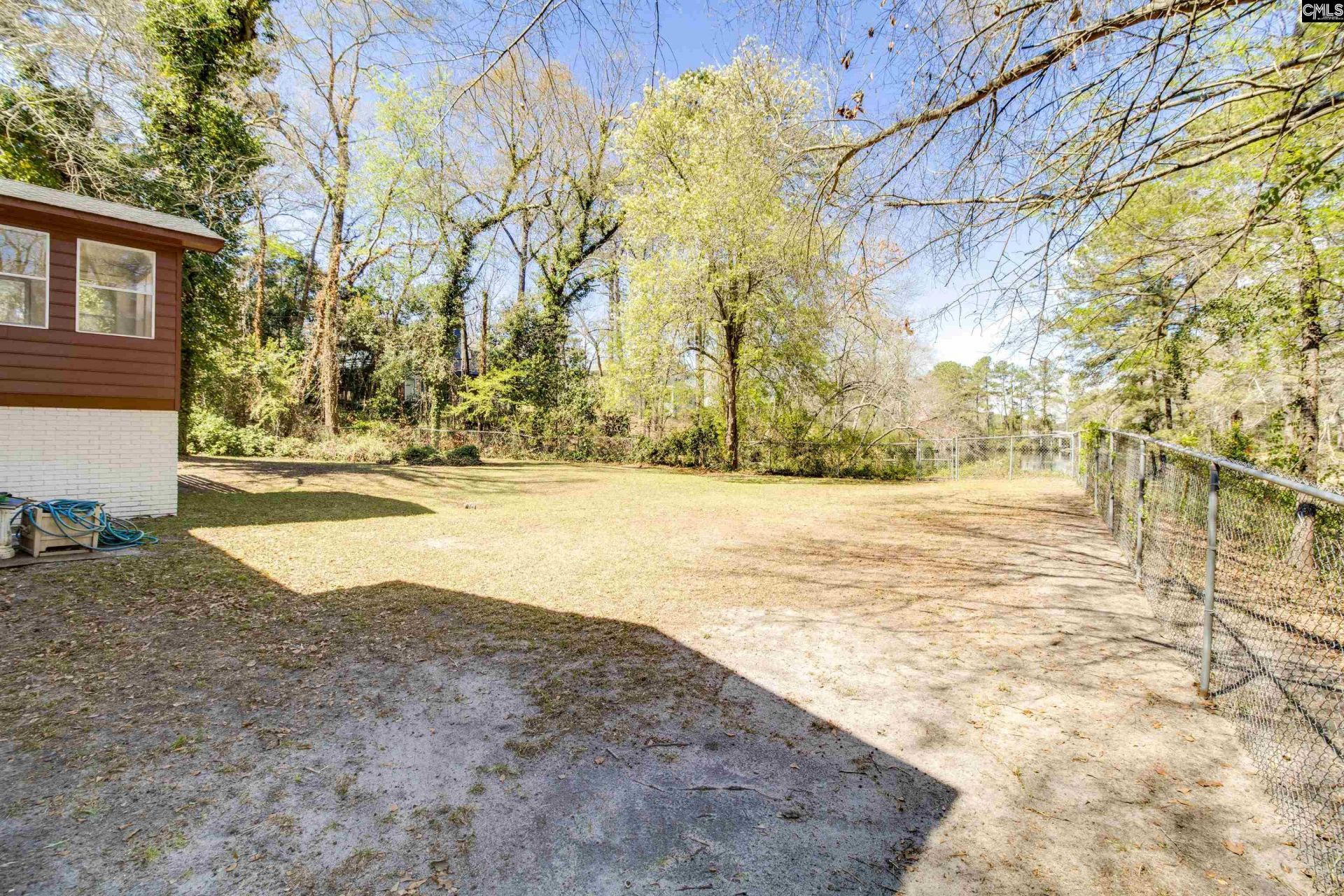 7905 Castleton Lane  Photo 43
