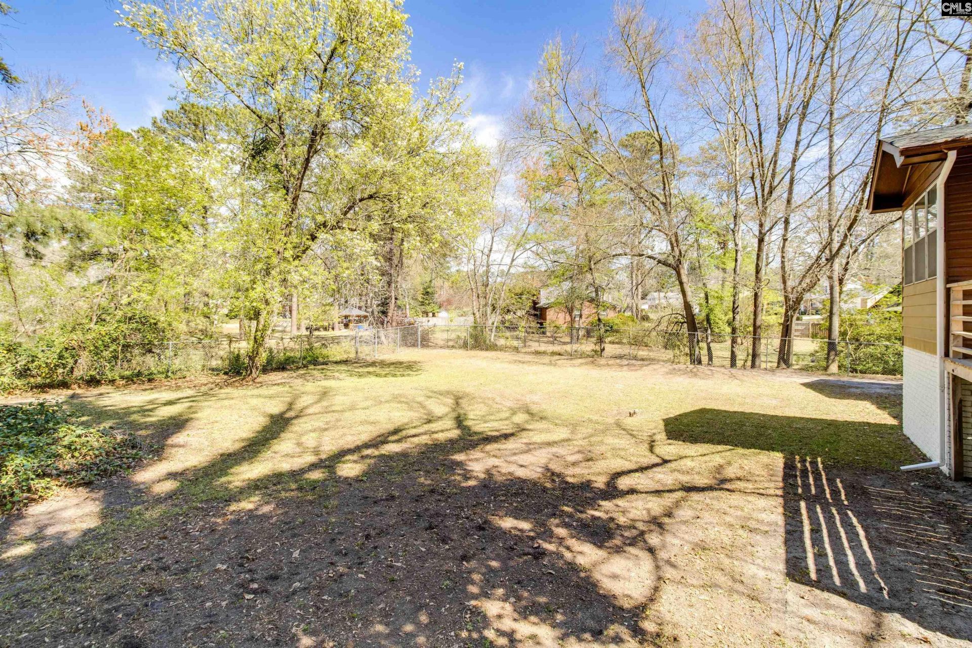 7905 Castleton Lane  Photo 44