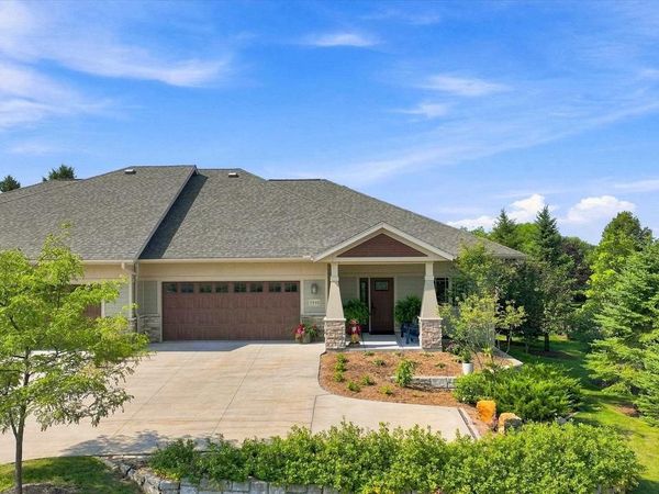 1110 WILDFLOWER DRIVE, Marshfield, WI 54449