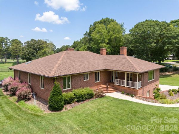 1419 Stoneyridge Drive, Charlotte, NC 28214