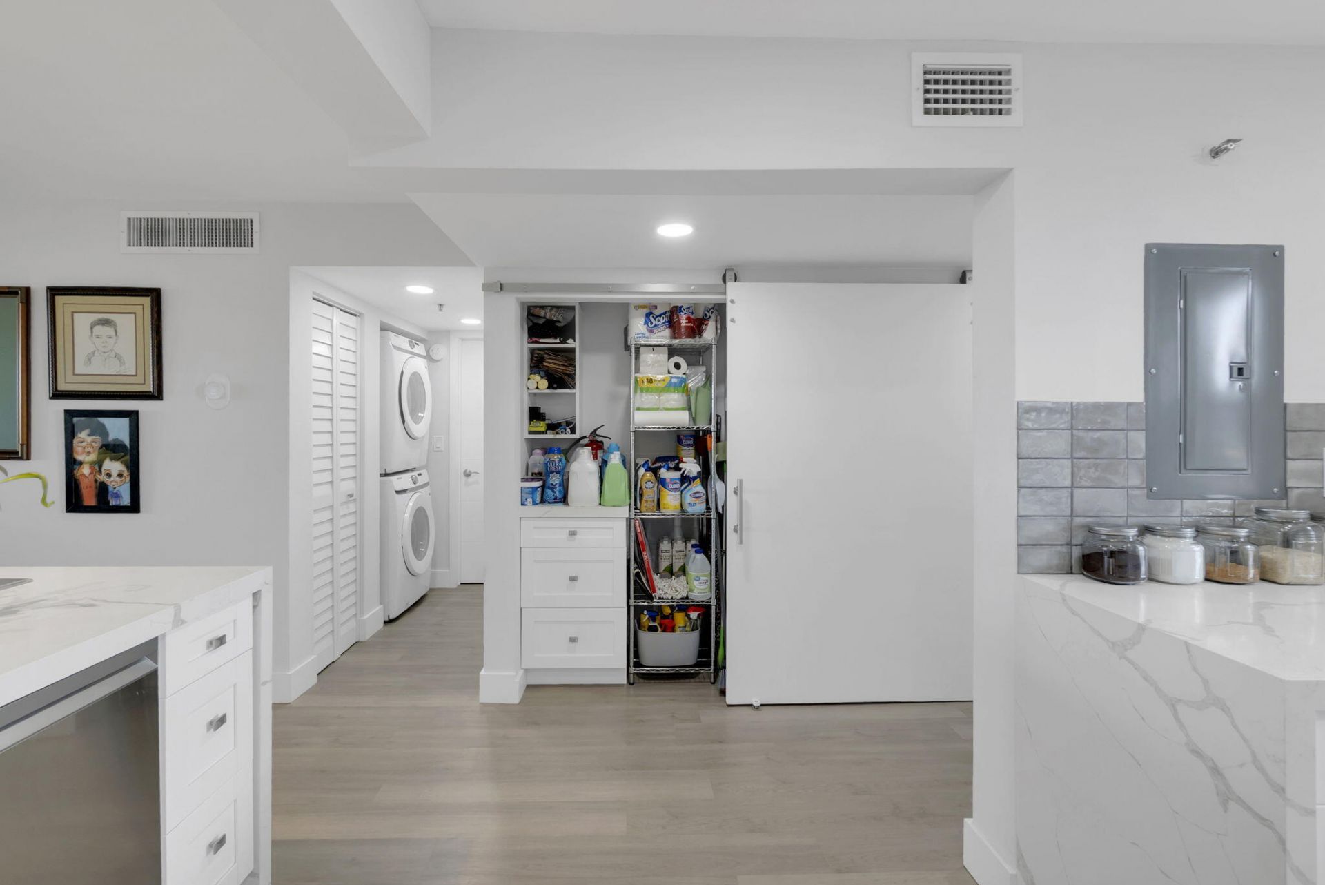 3940 Inverrary Boulevard, Unit 803-A, Lauderhill, FL 33319 Photo