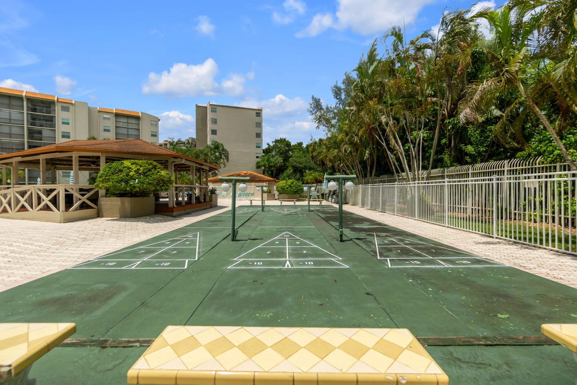 3940 Inverrary Boulevard, Unit 803-A, Lauderhill, FL 33319 Photo