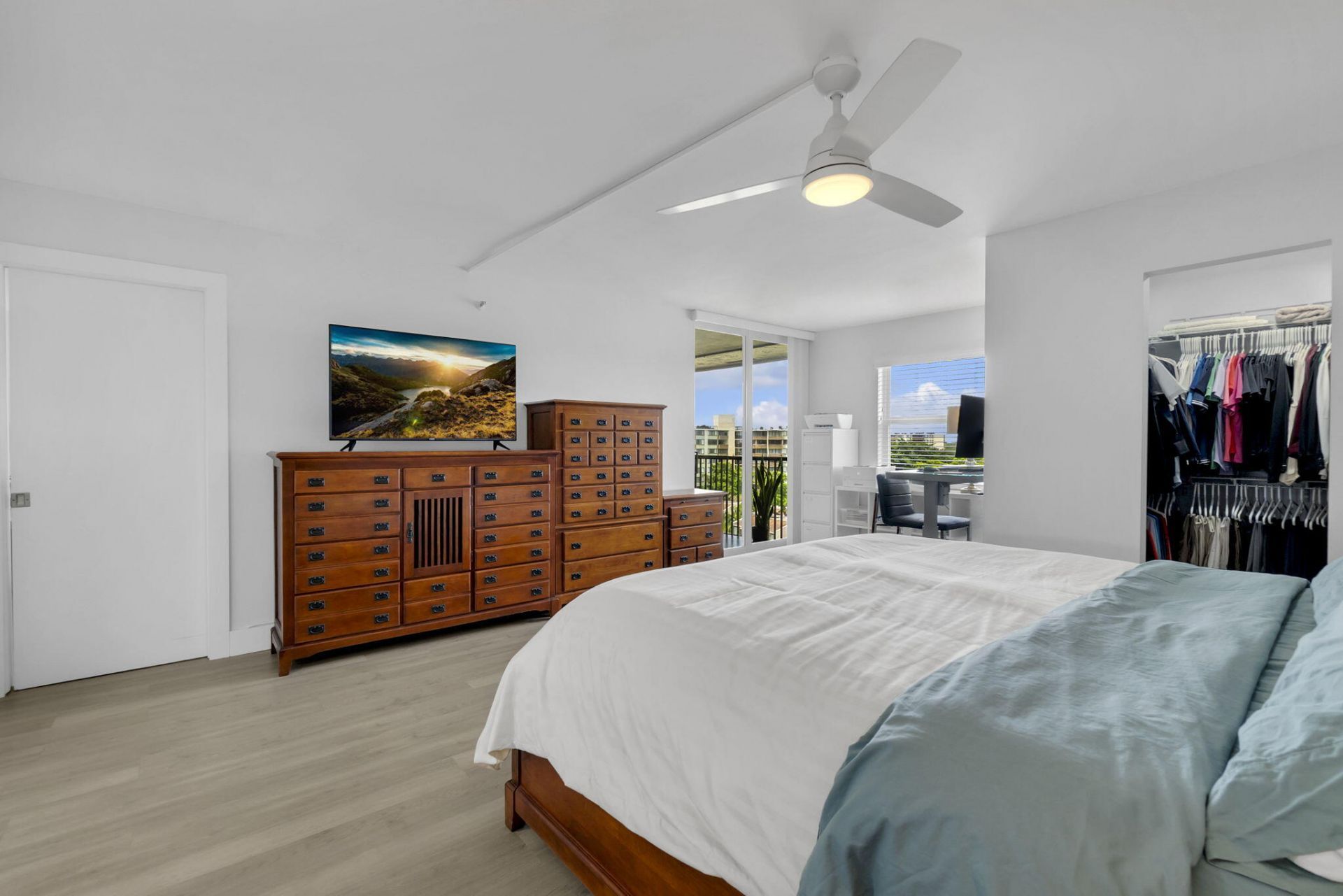 3940 Inverrary Boulevard, Unit 803-A, Lauderhill, FL 33319 Photo