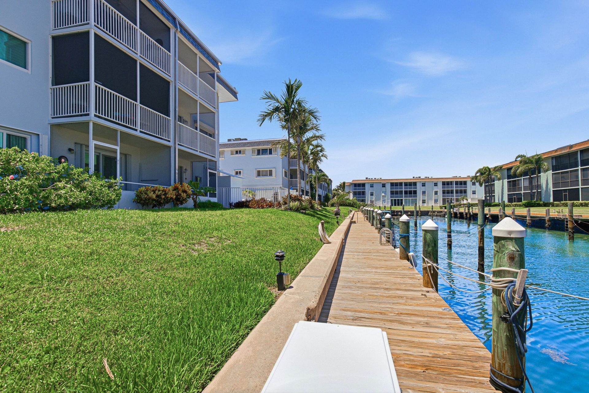 111 Doolen Court, Unit 110, North Palm Beach, FL 33408 Photo