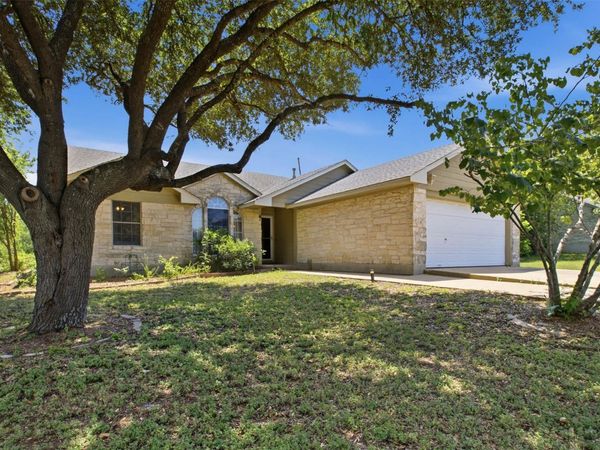 1717 Rendova LN, Pflugerville, TX 78660