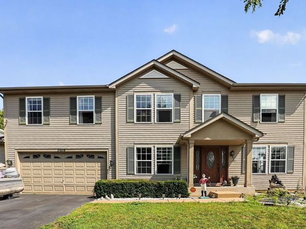 3006 Arbor Drive , McHenry, IL 60050