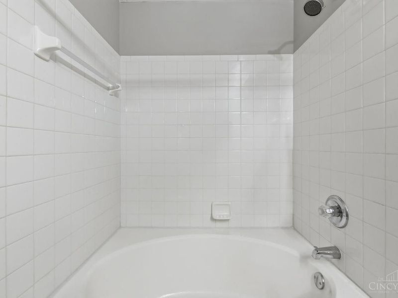 92 Rough Way, Unit 5, Lebanon, OH 45036 Photo 13
