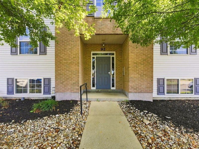 92 Rough Way, Unit 5, Lebanon, OH 45036 Photo 2