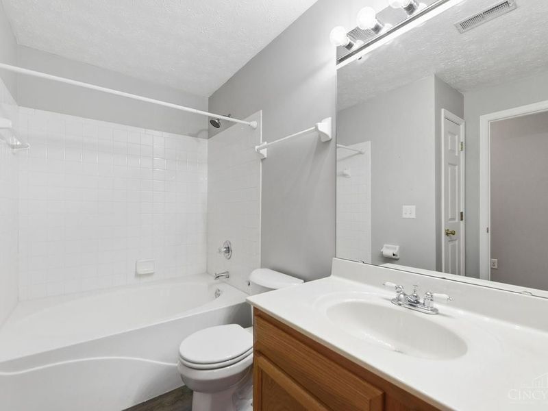 92 Rough Way, Unit 5, Lebanon, OH 45036 Photo 9