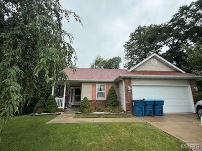 210 Baywood Court, Glen Carbon, IL 62034 Main Photo