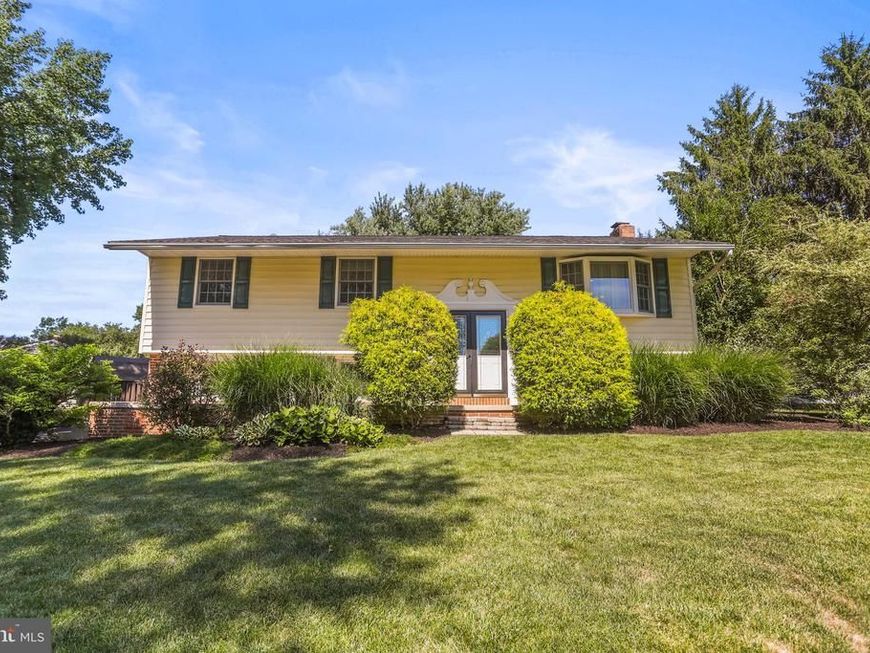 90 Crosswind Drive , Shrewsbury, PA 17361 Main Photo