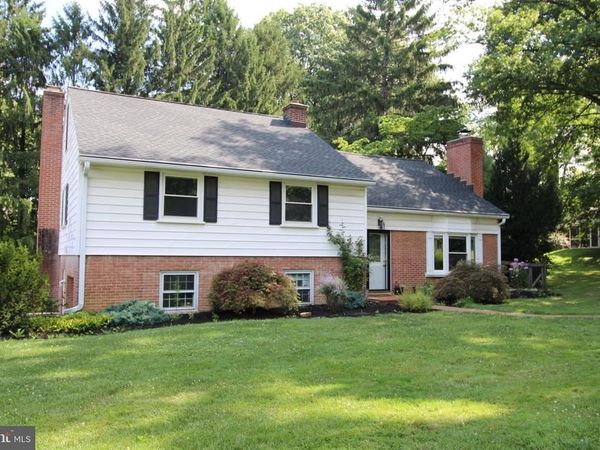 1133 COLONIAL ROAD, LANCASTER, PA 17603