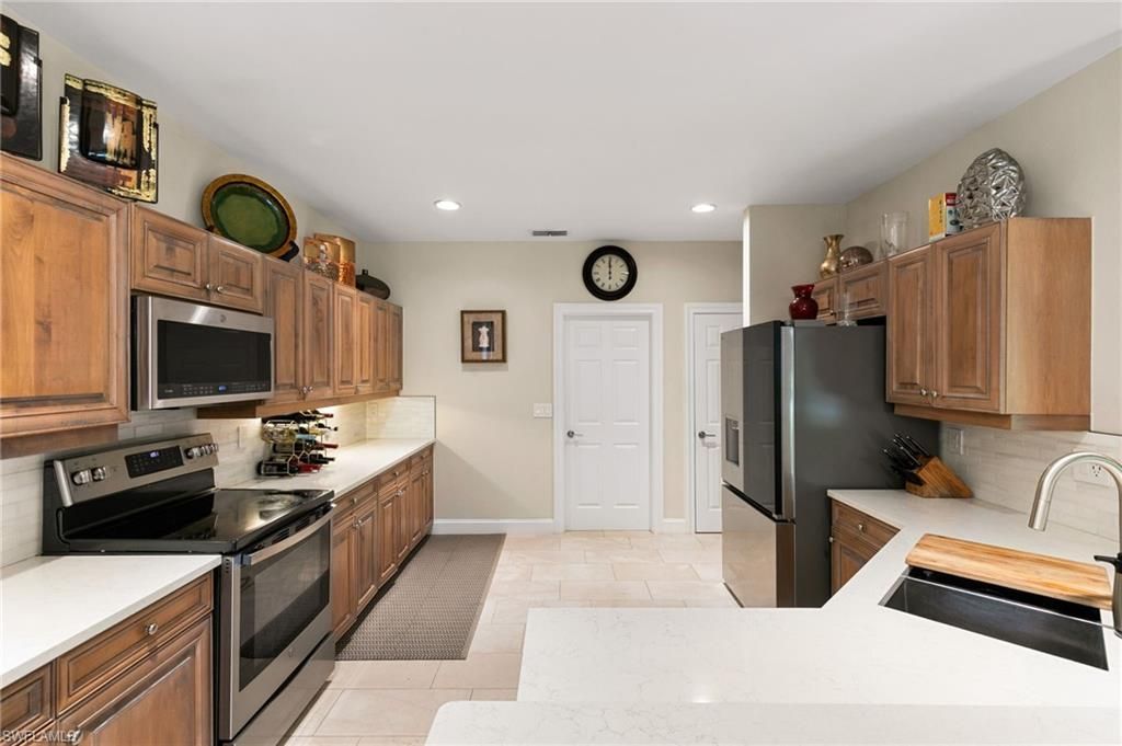 6561 Autumn Woods Blvd, Naples, FL 34109 Photo