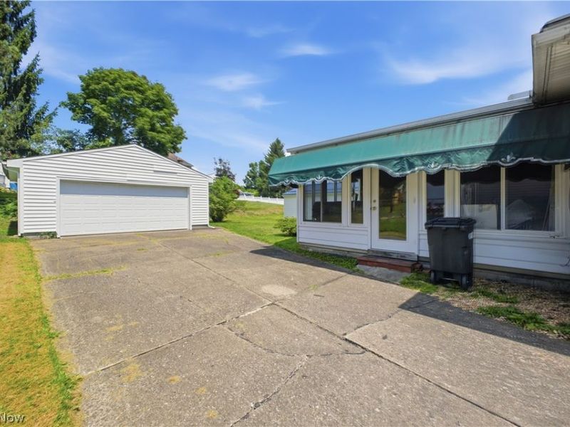 1428 Youll Street, Niles, OH 44446 Photo 20