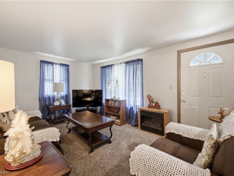 1428 Youll Street, Niles, OH 44446 Photo 4