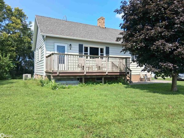 12020 Raven Avenue, Mason City, IA 50401