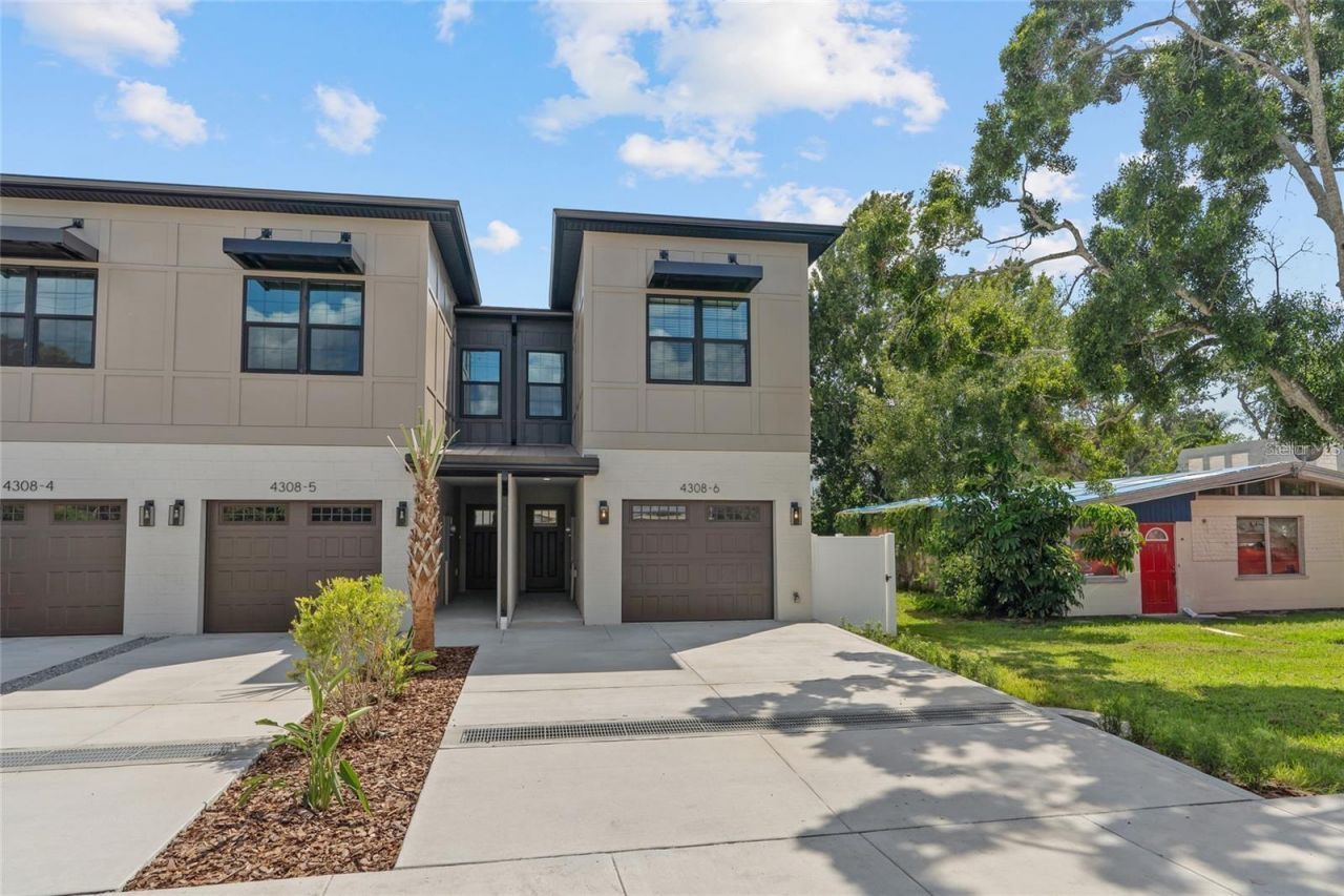 4308 W Gray Street, Unit 4, Tampa, FL 33609 Main Photo
