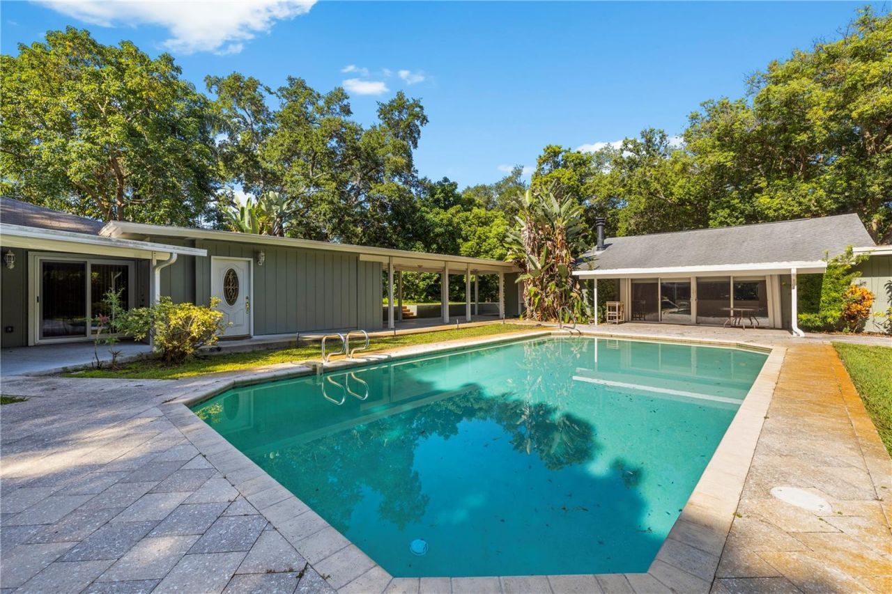 2162 Long Bow Lane, Clearwater, FL 33764 Photo