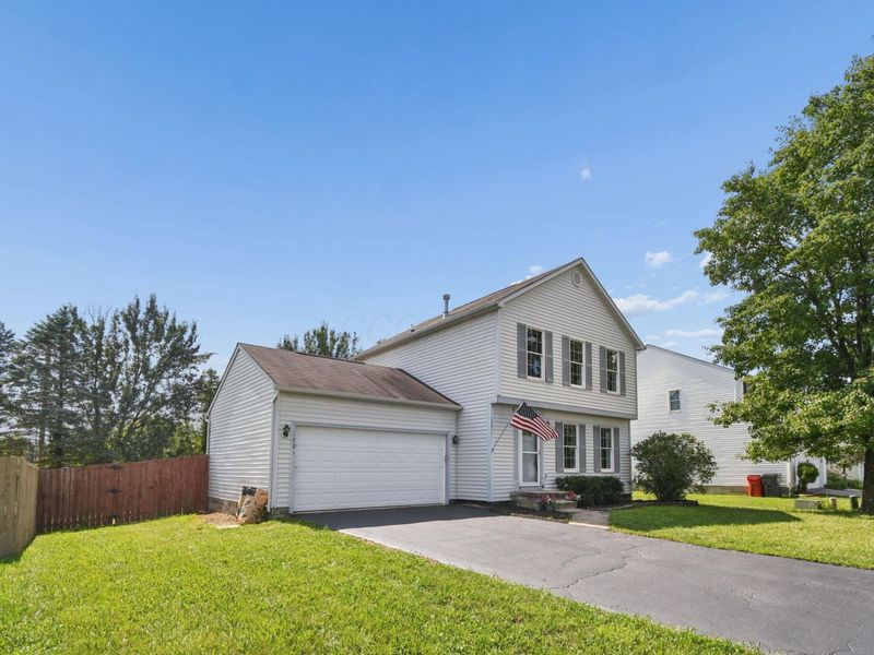 701 Osborn Drive, Pataskala, OH 43062 Photo 3
