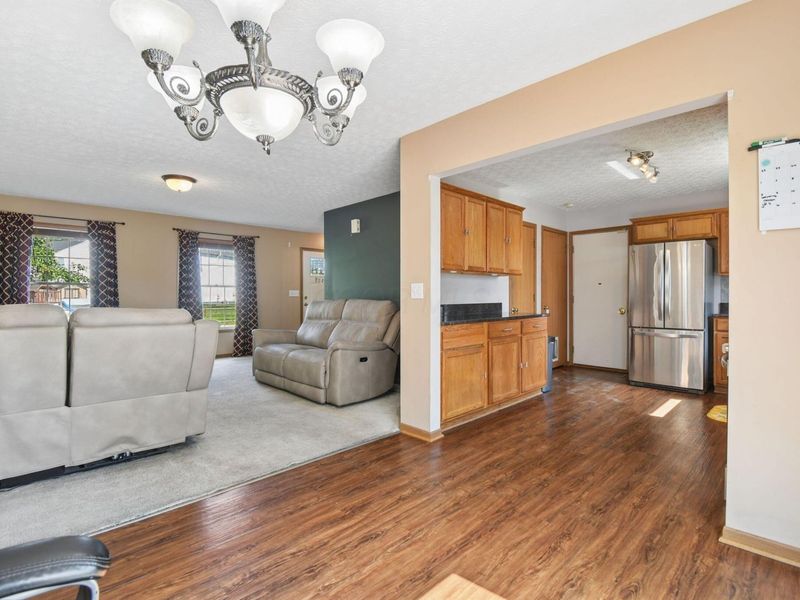 701 Osborn Drive, Pataskala, OH 43062 Photo 9