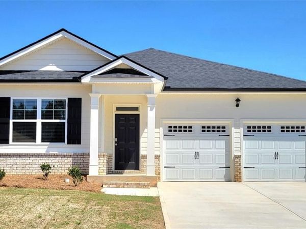 134 Oakchase Park Lane , Hampton, GA 30228