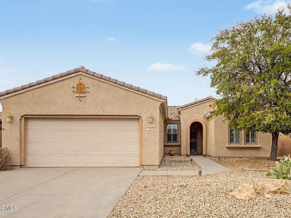 16492 W CHUPAROSA Lane, Surprise, AZ 85387