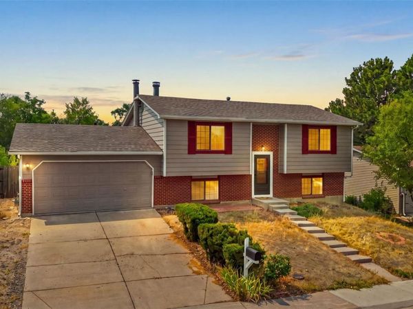 17958 E Oxford Drive, Aurora, CO 80013