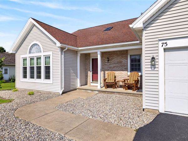 75 Pickering Drive , Rochester, NY 14626