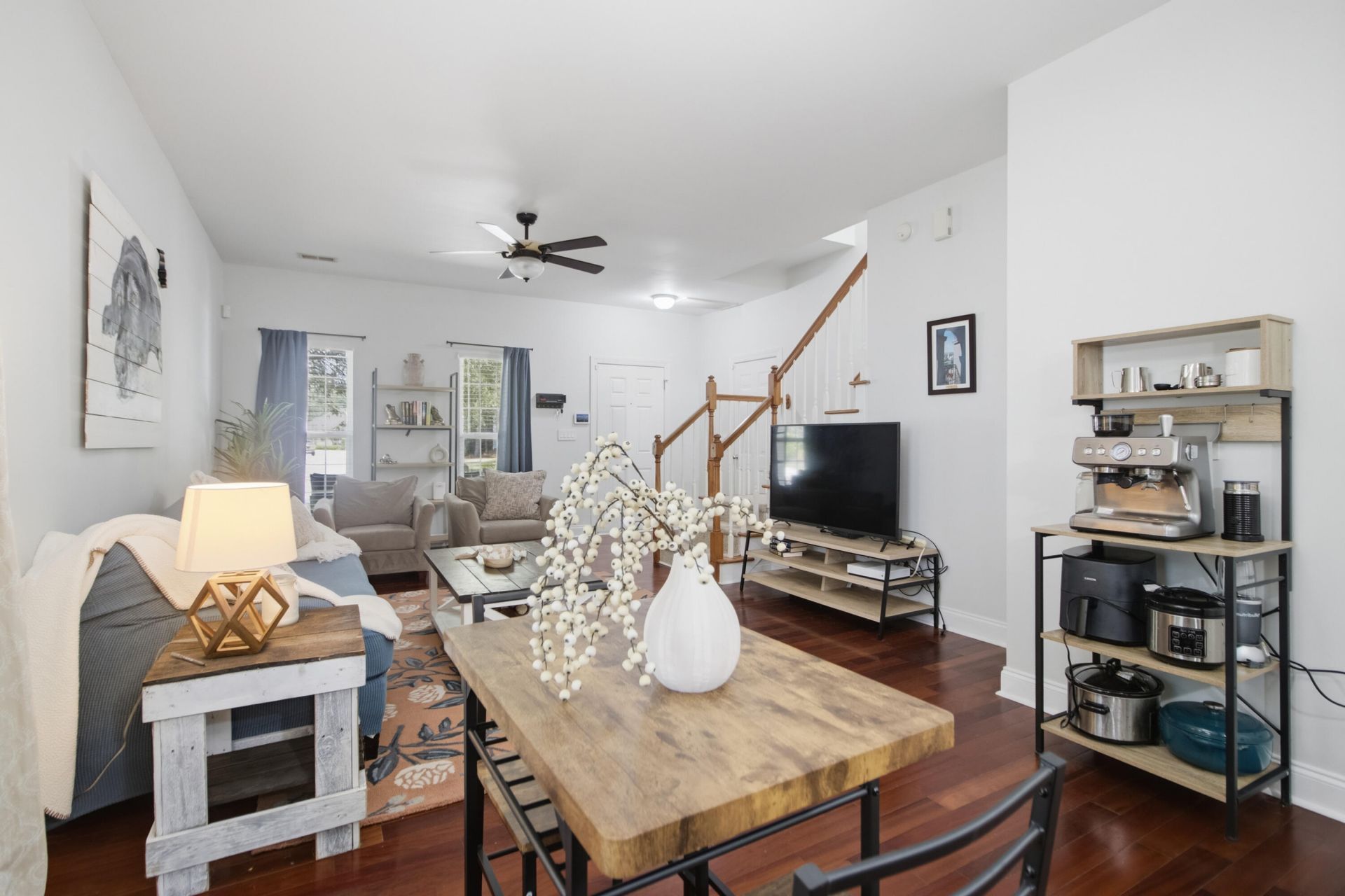 139 Tuscany Court Photo 22