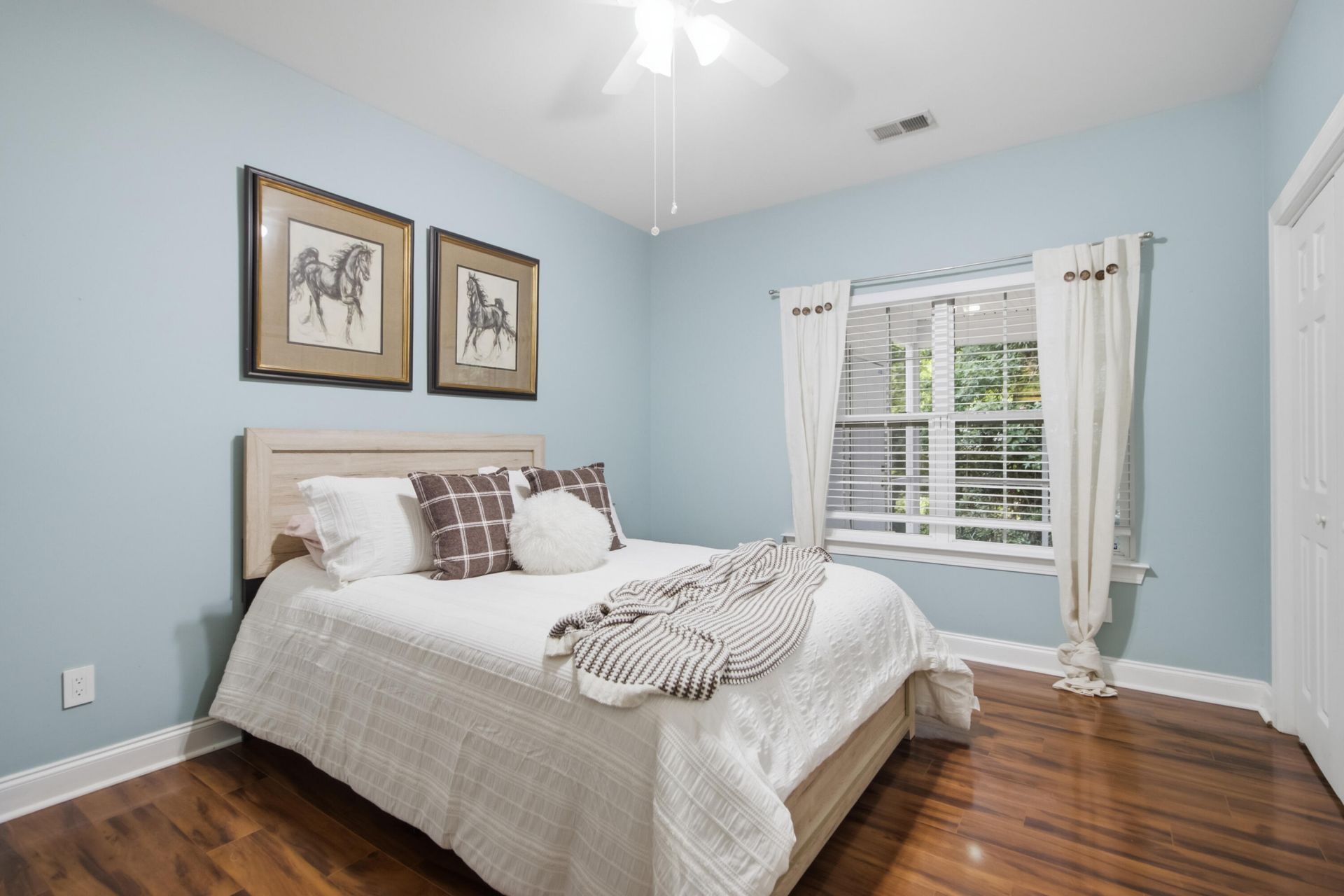 139 Tuscany Court Photo 27