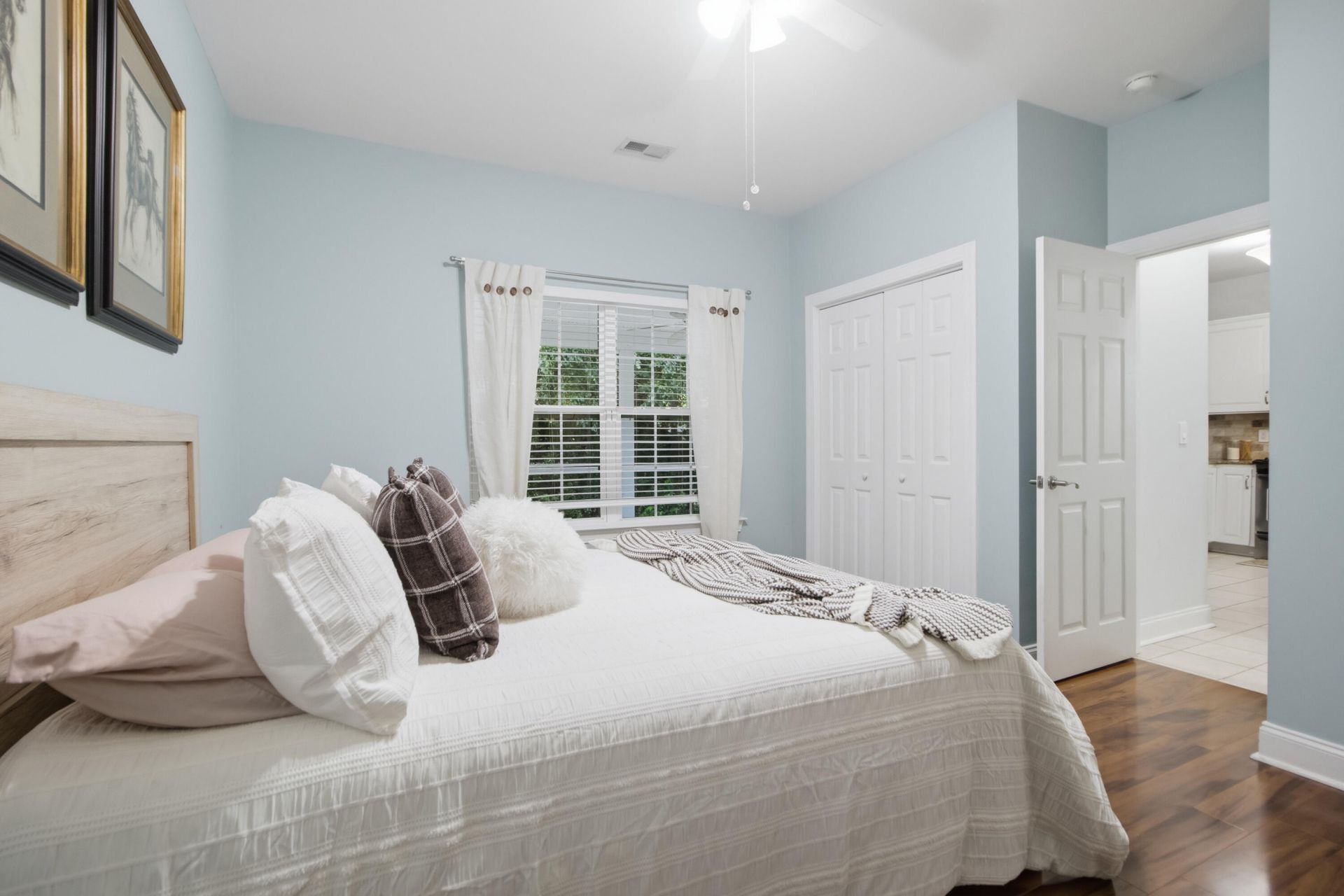 139 Tuscany Court Photo 29