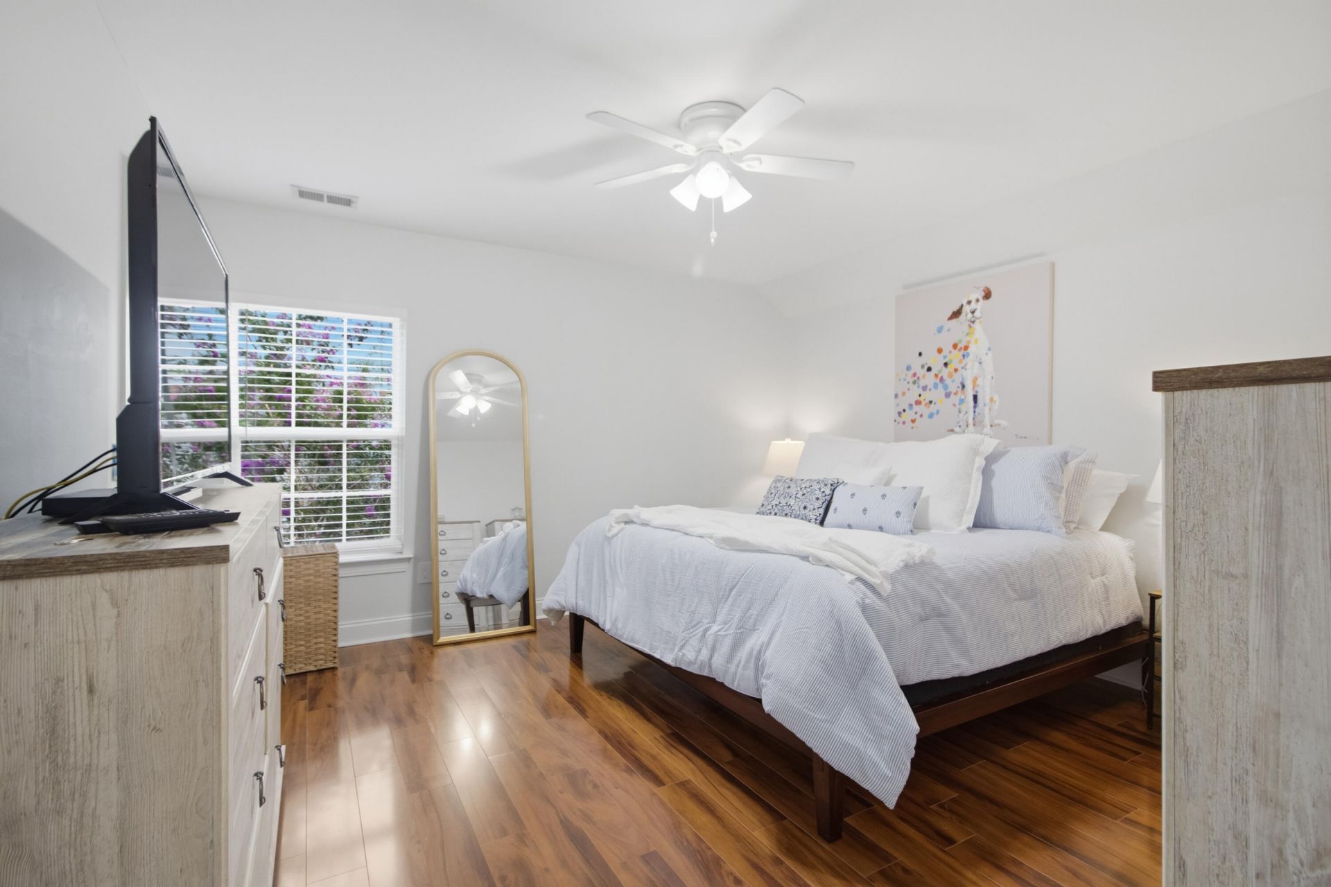 139 Tuscany Court Photo 6
