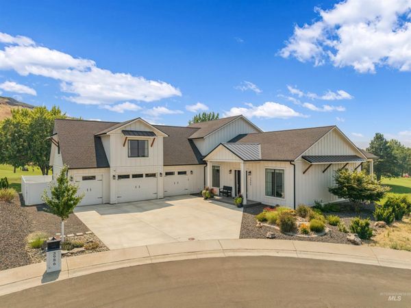 3986 Foothills Drive, Lewiston, ID 83501