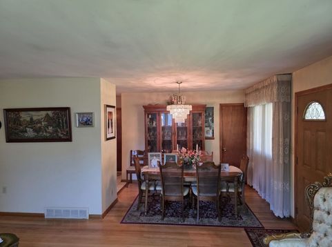 Main Photo
