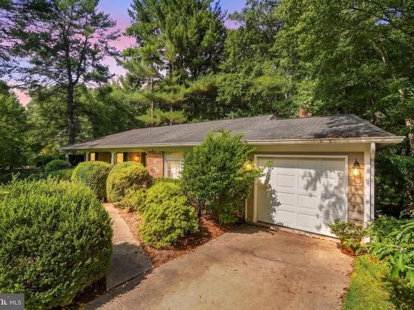 11504 PARKEDGE DRIVE, NORTH BETHESDA, MD 20852