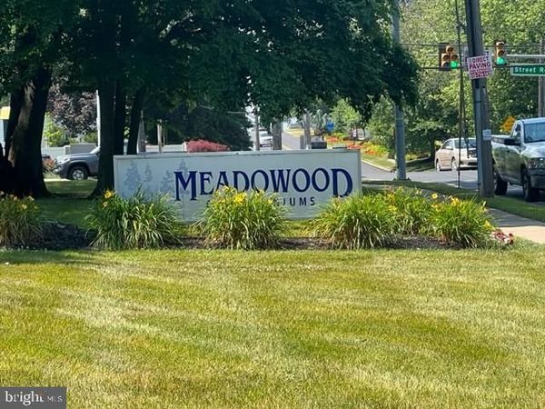 1575 W STREET ROAD, Unit 819, WARMINSTER, PA 18974