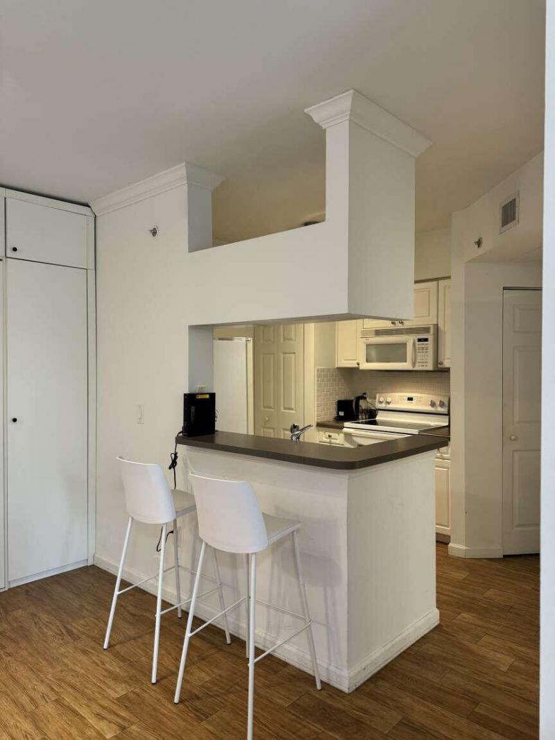 17125 N Bay Road, Unit 3102, Sunny Isles Beach, FL 33160 Photo