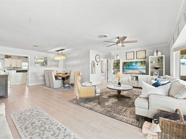 5640 NE 16th Ave, Fort Lauderdale, FL 33334