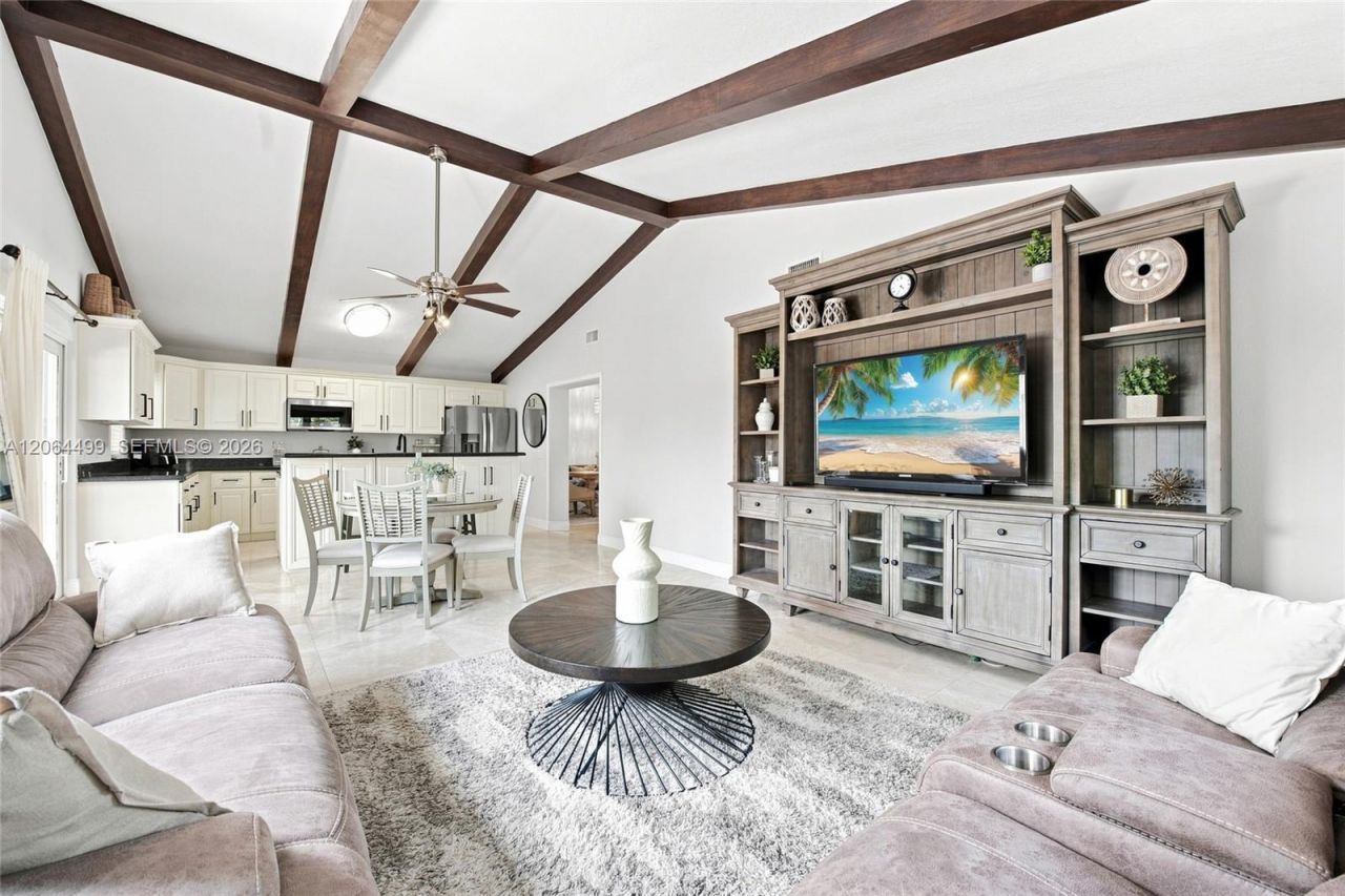 5640 NE 16th Ave, Fort Lauderdale, FL 33334 Photo