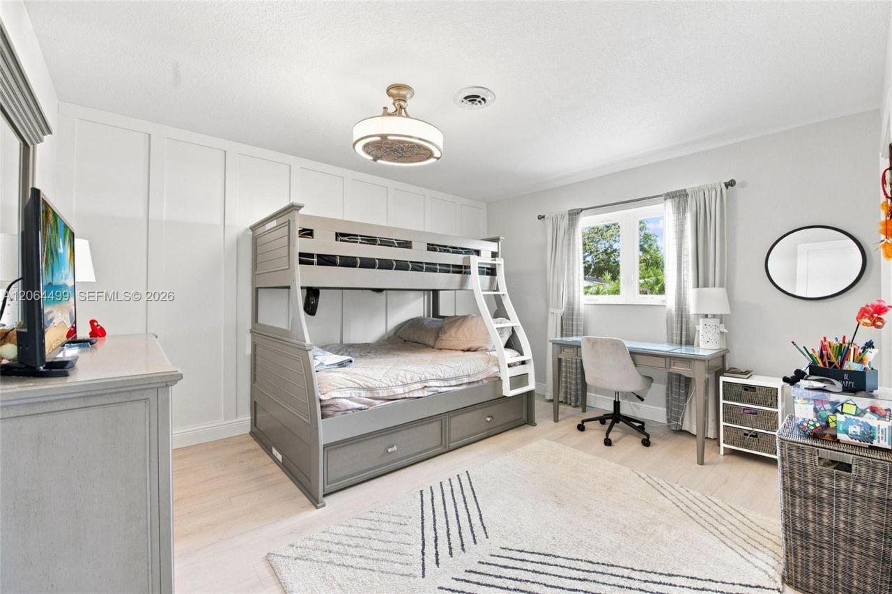 5640 NE 16th Ave, Fort Lauderdale, FL 33334 Photo