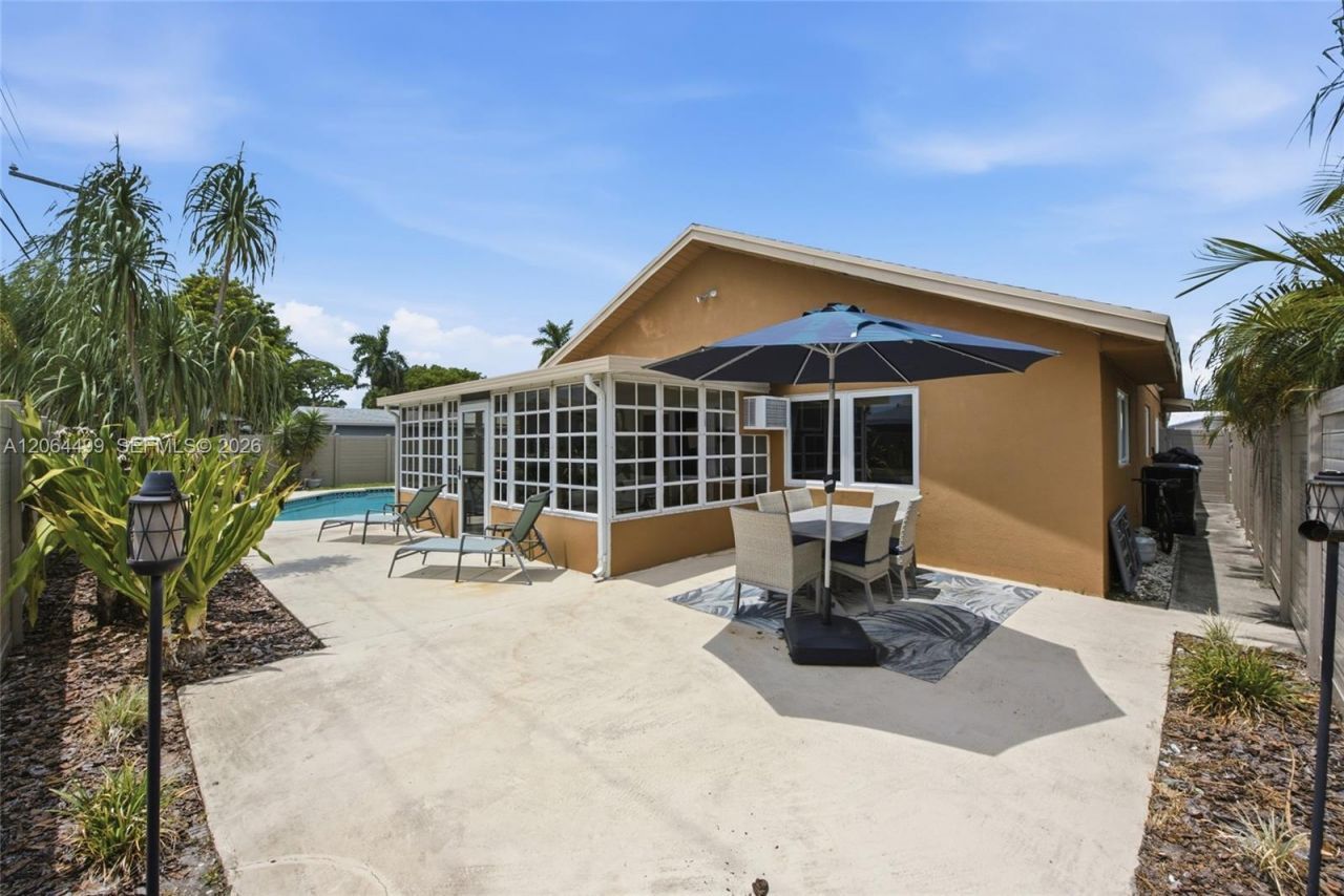 5640 NE 16th Ave, Fort Lauderdale, FL 33334 Photo