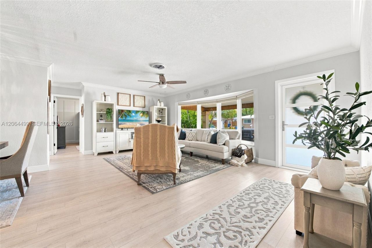 5640 NE 16th Ave, Fort Lauderdale, FL 33334 Photo