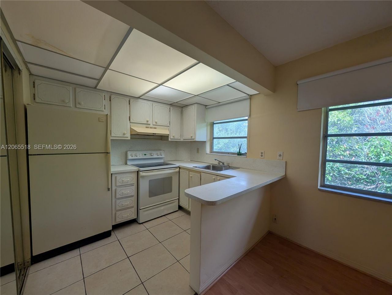 900 Tallwood Ave, Unit 305, Hollywood, FL 33021 Photo