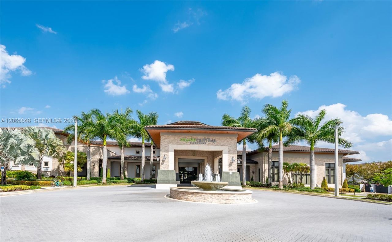 10461 NW 82nd St , Unit 10, Doral, FL 33178 Photo