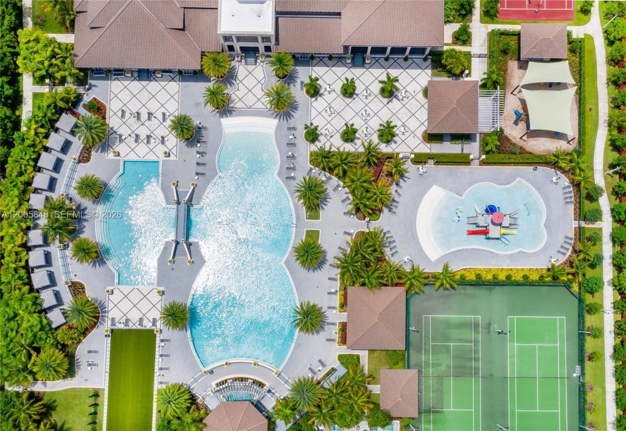 10461 NW 82nd St , Unit 10, Doral, FL 33178 Photo