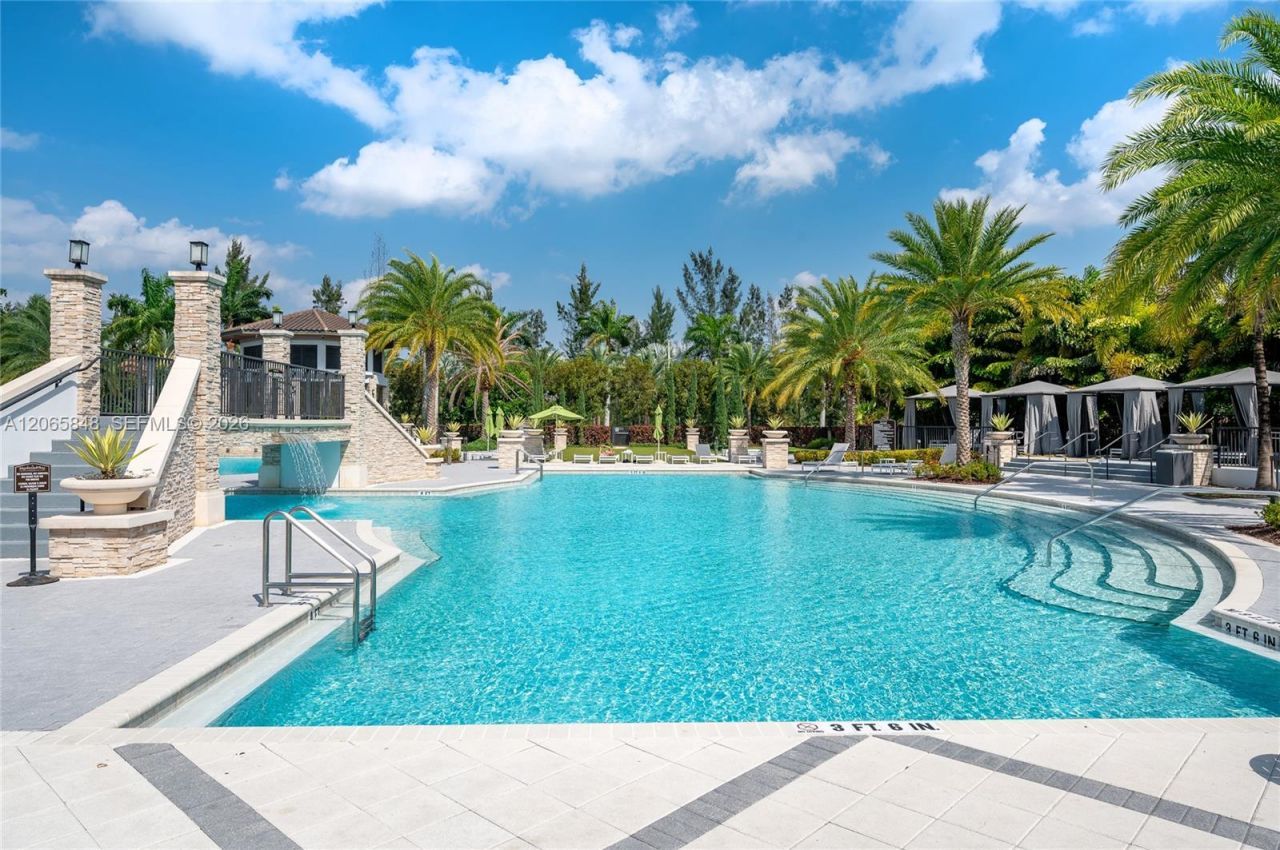 10461 NW 82nd St , Unit 10, Doral, FL 33178 Photo