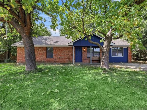 204 Jackilu Street, Sanger, TX 76266