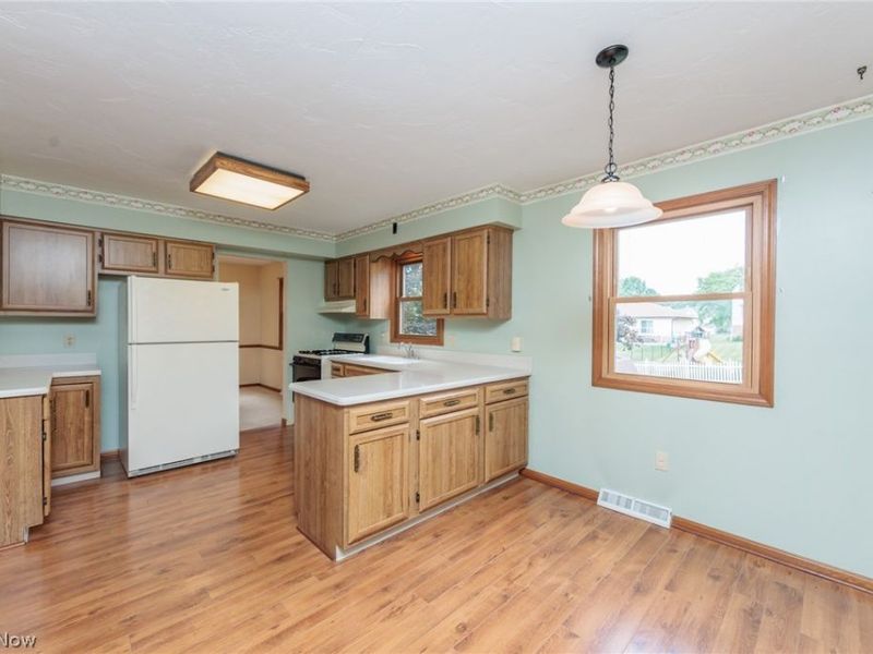 3880 Clearwater Drive, Parma, OH 44134 Photo 19