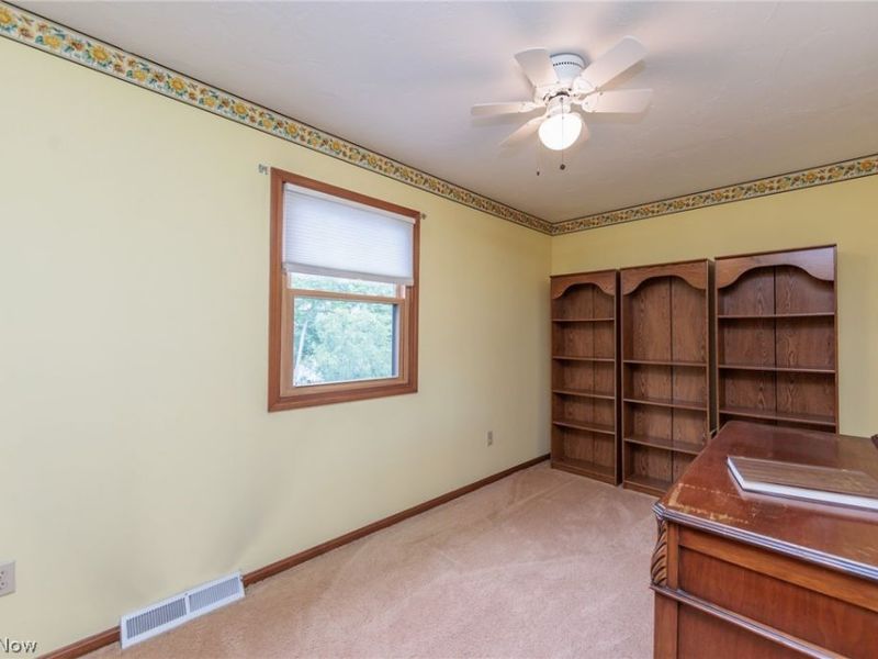 3880 Clearwater Drive, Parma, OH 44134 Photo 32