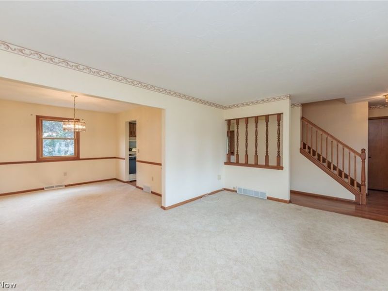 3880 Clearwater Drive, Parma, OH 44134 Photo 7